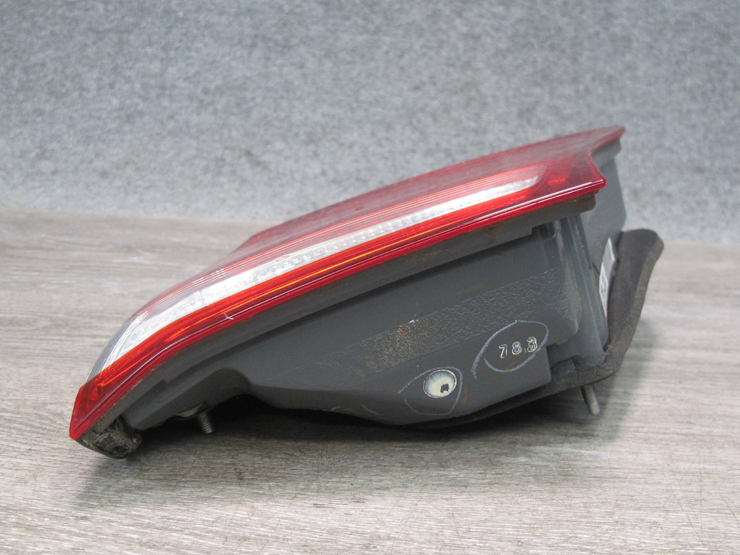08-09 Lexus UVF46 LS600h Rear Right Inner Trunk Lid Tail Light Lamp OEM