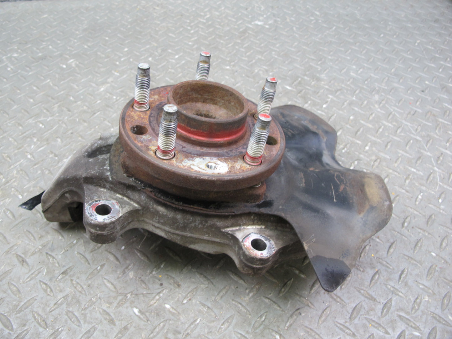 07-10 Saturn SKY Pontiac Solstice Front Right Spindle Knuckle Wheel Hub OEM