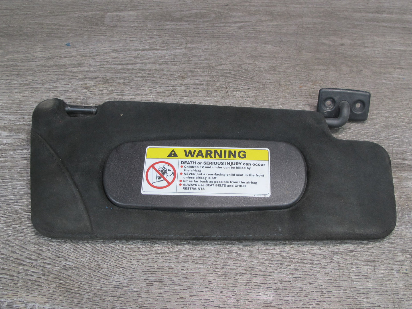 03-06 Mercedes R230 SL600 Set of 2 Front Left & Right Sun Visor OEM