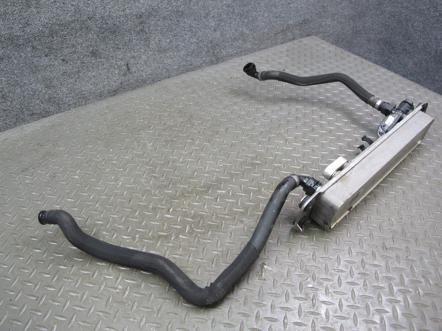 10-14 BMW E70 E71 X5M X6M A/T Transmission Heat Exchanger Oil Cooler OEM