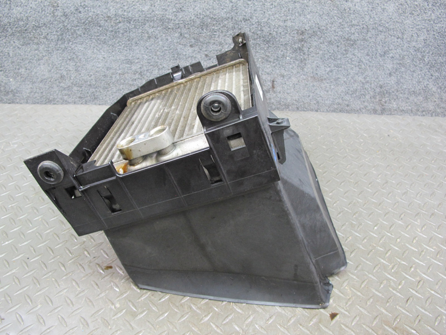 10-14 BMW E70 E71 X5M X6M Engine Oil Cooler Radiator Frame Duct Pipe Set OEM