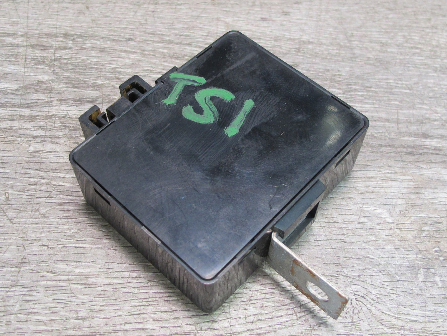 86-88 Toyota Supra MA71 Theft Warning Locking Control Module 89730-14020 OEM