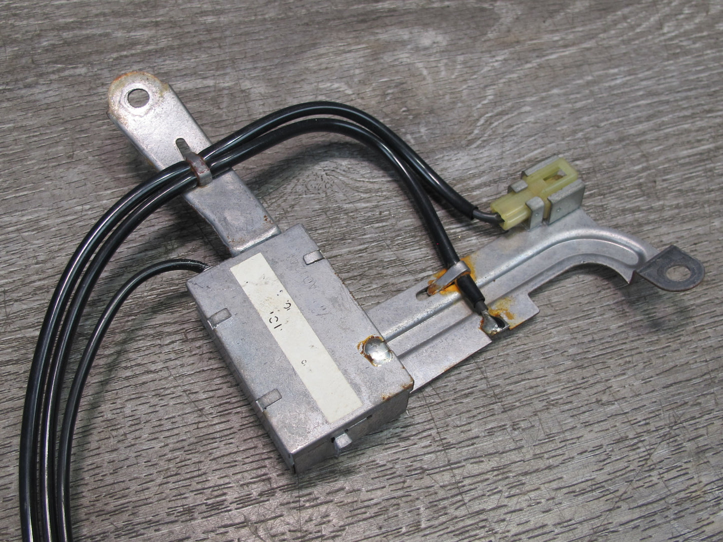 86-92 Toyota Supra MA71 Defroster Defogger Antenna Relay Module OEM