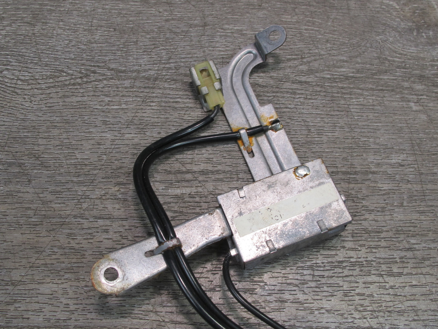 86-92 Toyota Supra MA71 Defroster Defogger Antenna Relay Module OEM