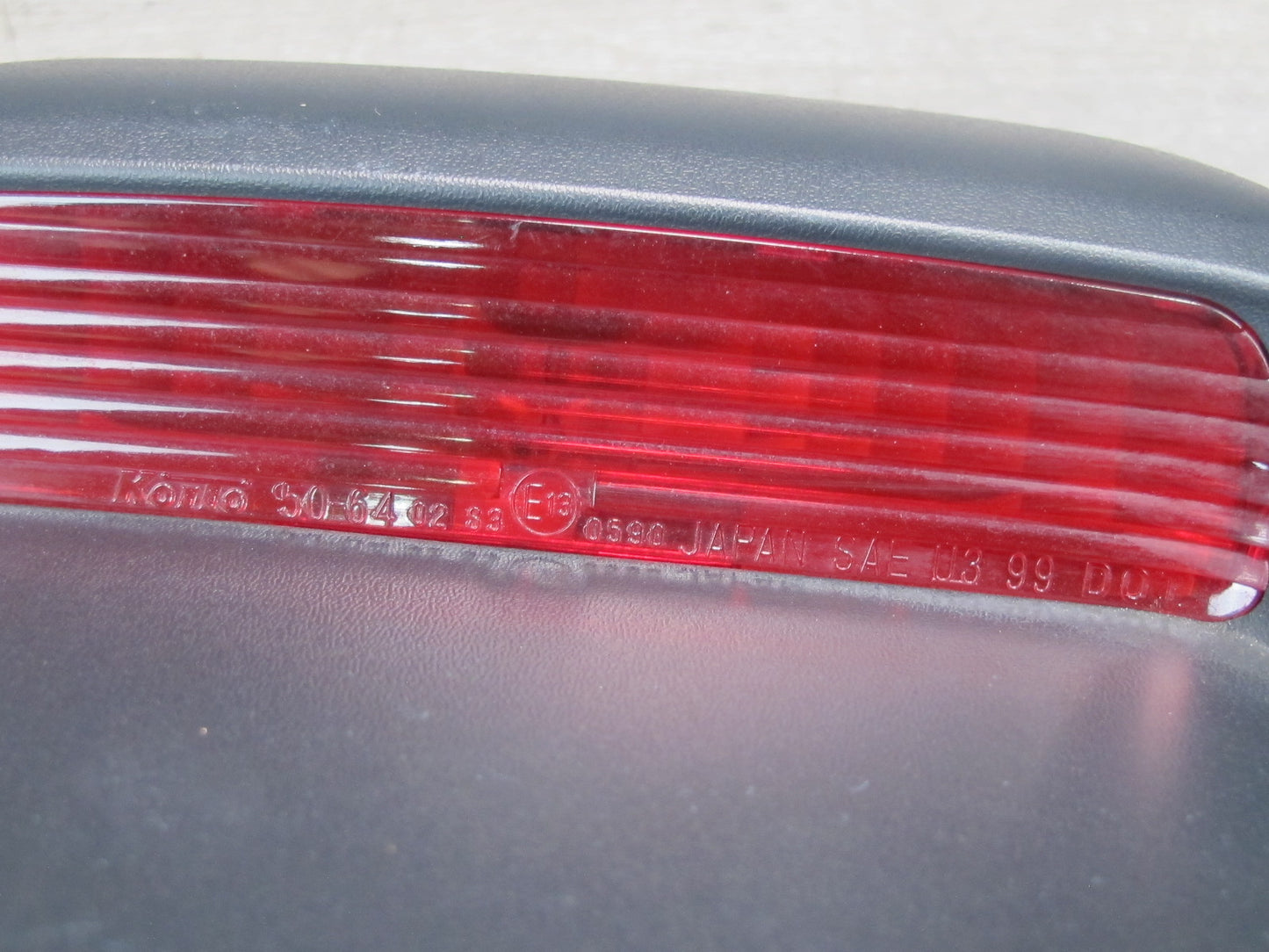 01-06 Lexus UCF30L LS430 Rear Third 3RD Brake Light Lamp OEM