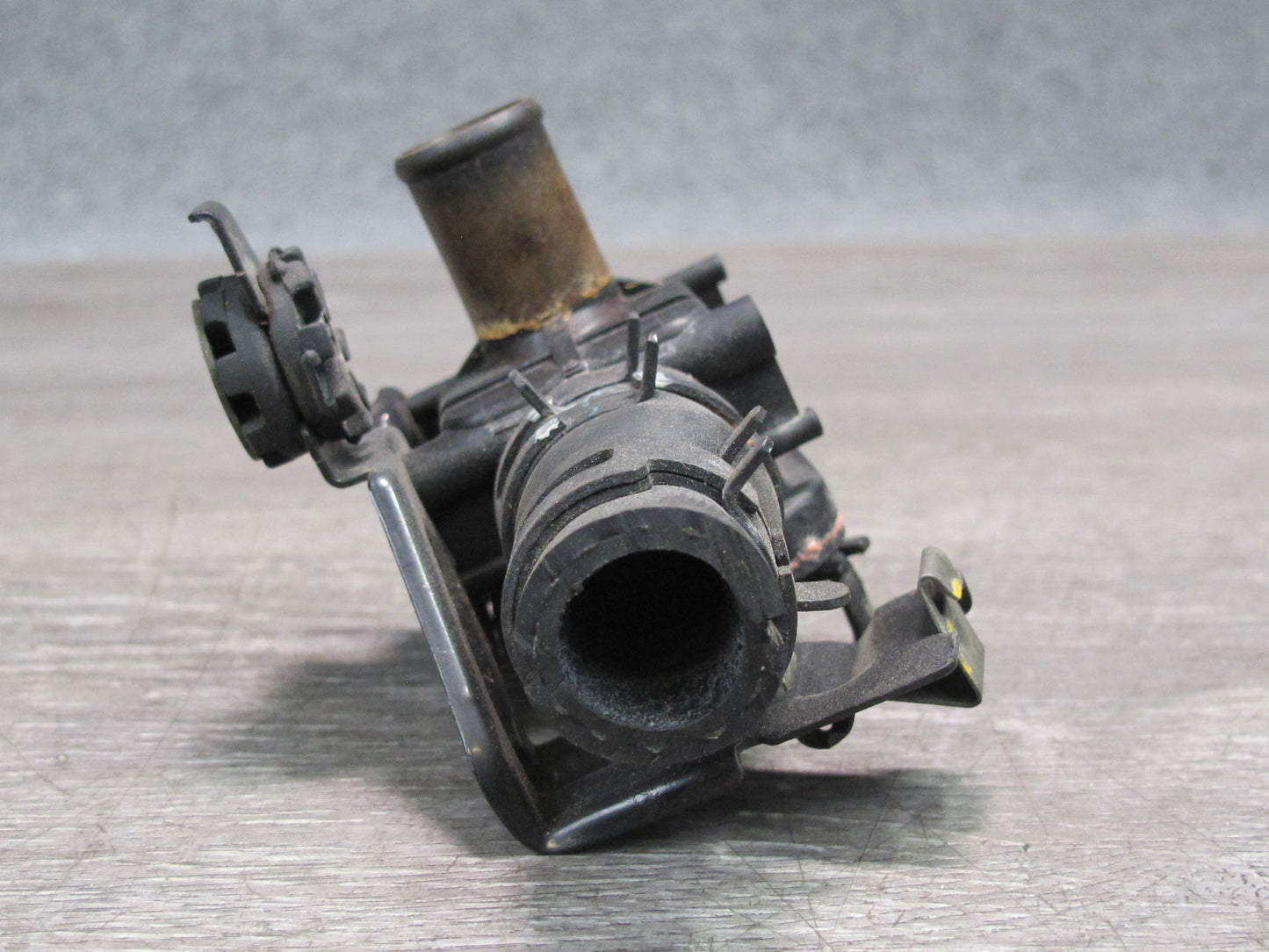 01-06 Lexus LS430 UCF30L Hvac Heater Control Water Valve OEM