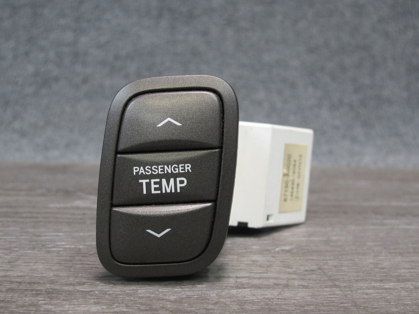 01-06 Lexus UCF30L LS430 Dash Passenger Temperature Control Button Switch OEM
