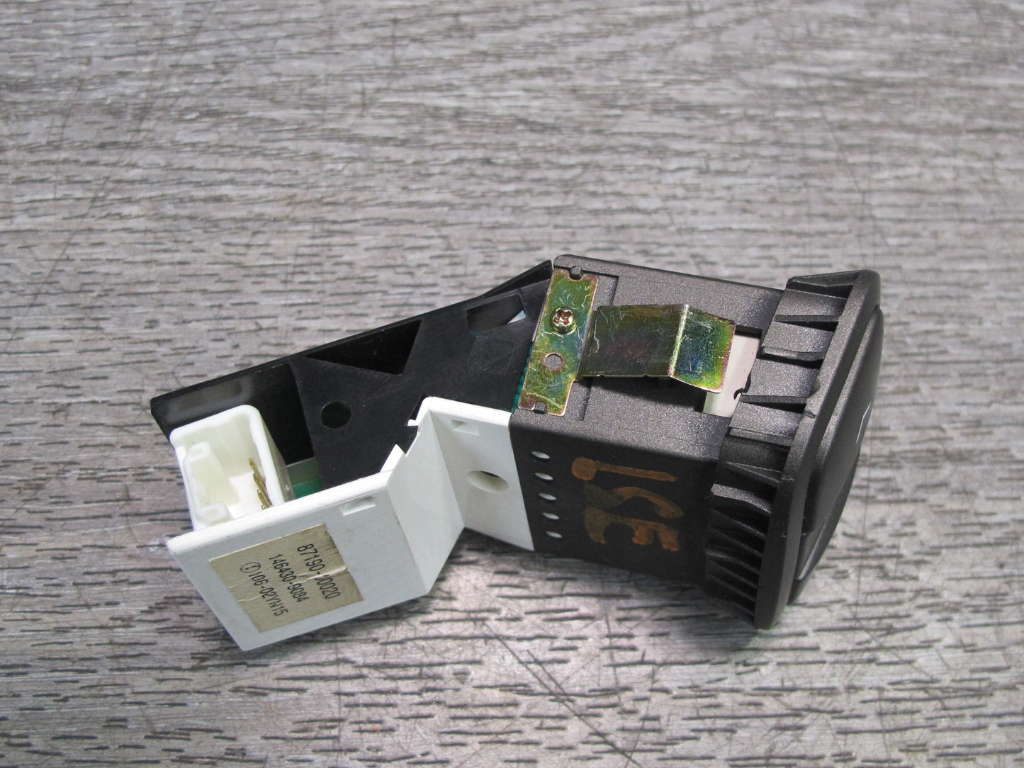 01-06 Lexus UCF30L LS430 Dash Passenger Temperature Control Button Switch OEM