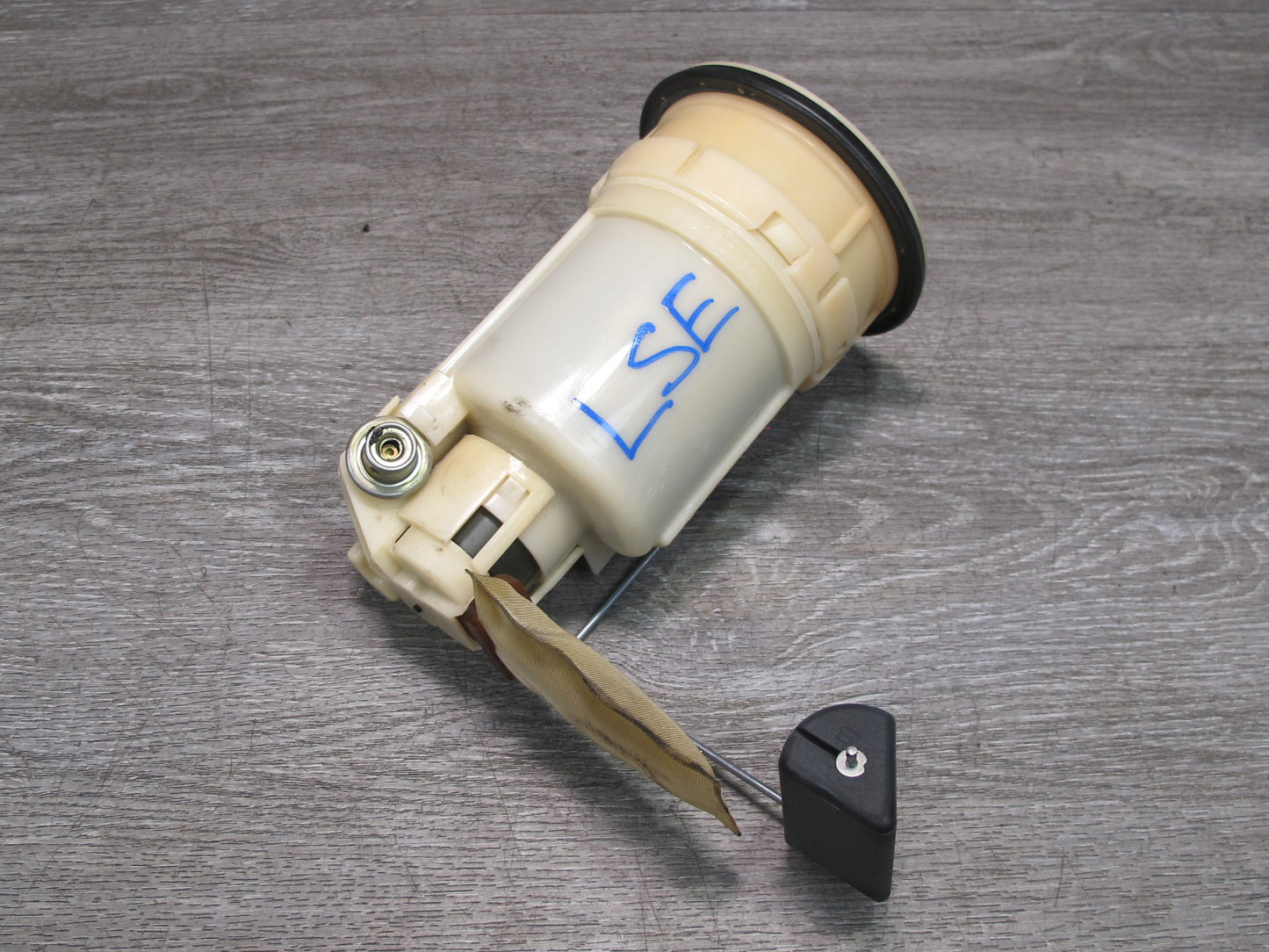 01-03 Lexus UCF30L LS430 Fuel Pump Sender Unit 77020-50010 OEM