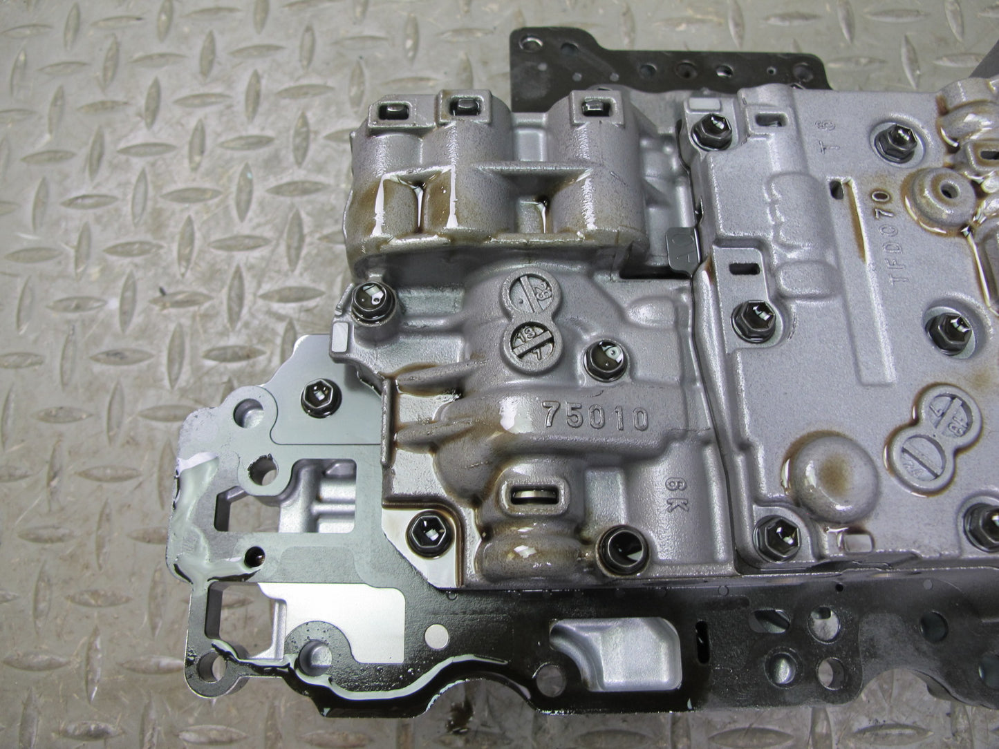 12-13 Range Rover Evoque L538 A/T Auto Transmission Valve Body Mechatronic OEM