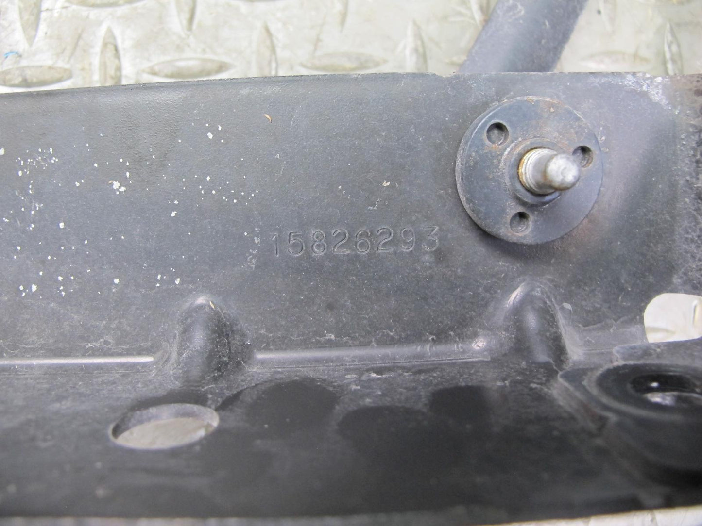 07-10 Saturn SKY Front Left & Right Side Hood Hinge Set OEM