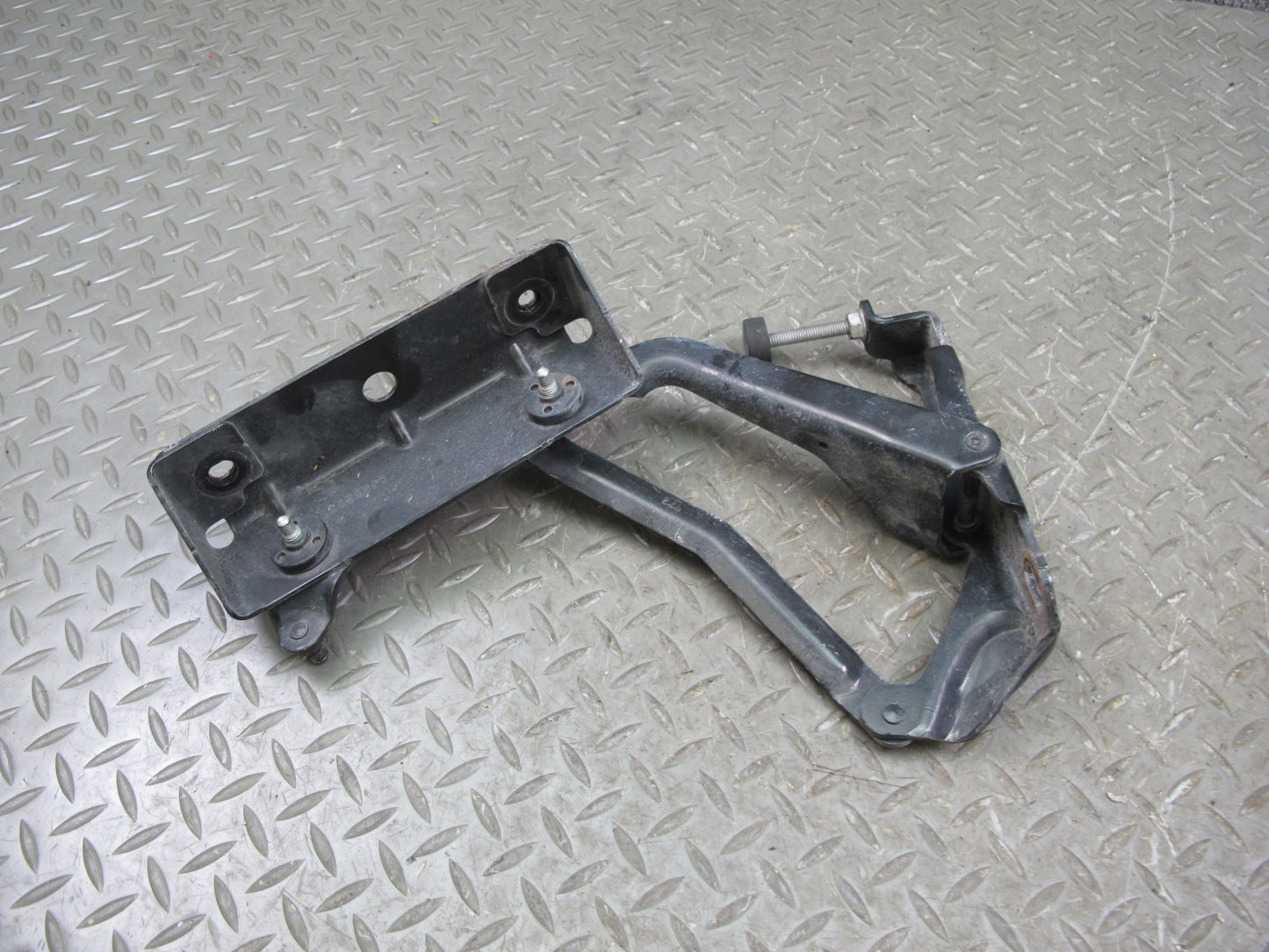 07-10 Saturn SKY Front Left & Right Side Hood Hinge Set OEM