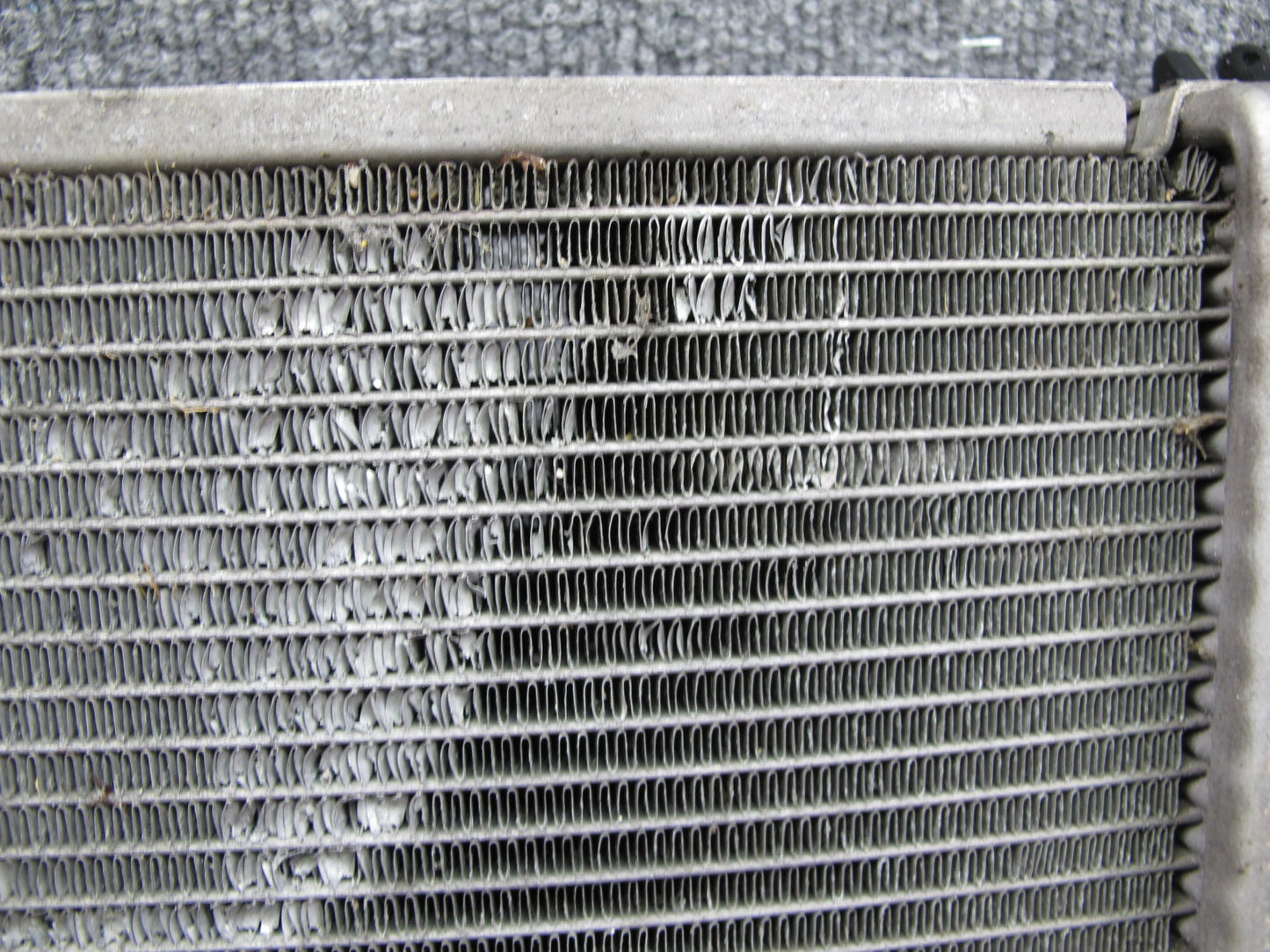 07-10 Saturn SKY Pontiac Solstice 2.0L Turbo AT Engine Cooling Radiator OEM