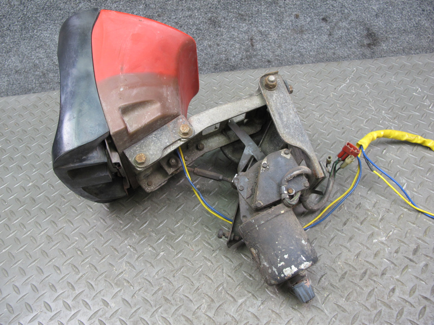 75-82 Triumph TR7 Front Right Headlight Lamp Motor Bracket Assembly OEM