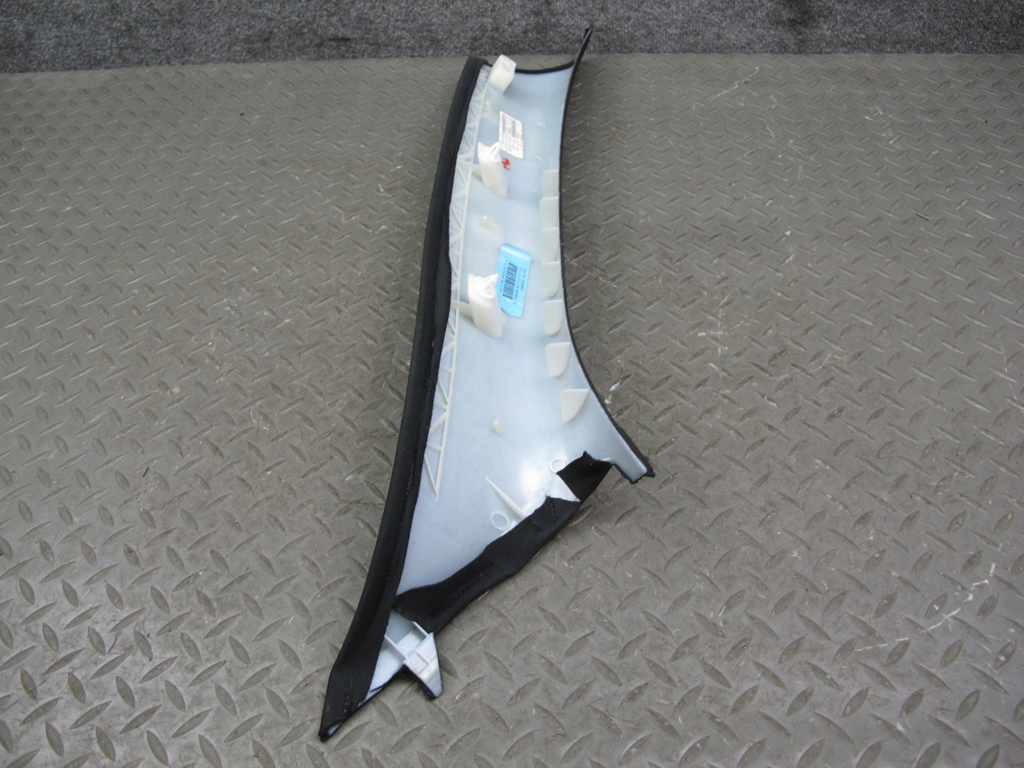 09-14 BMW E71 X6 Set of 2 Front Left & Right A Pillar Trim Panel Black OEM