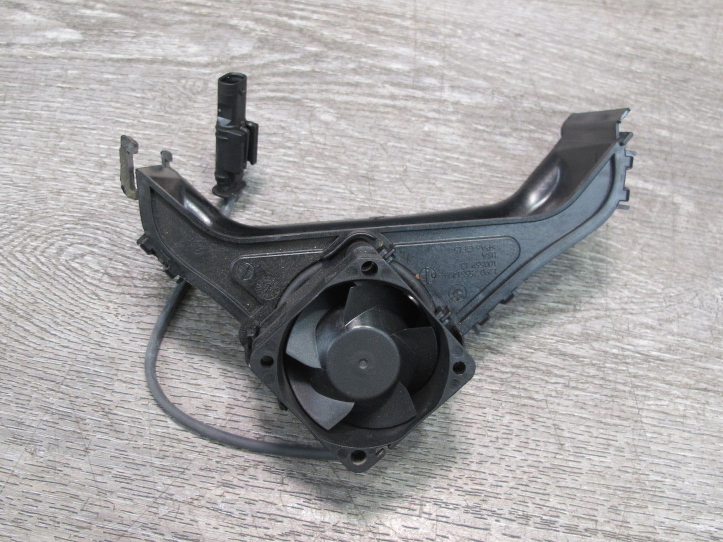 10-14 BMW E70 E71 X5 X6 N63 S63 ECU ECM DME Engine Computer Cooling Fan OEM