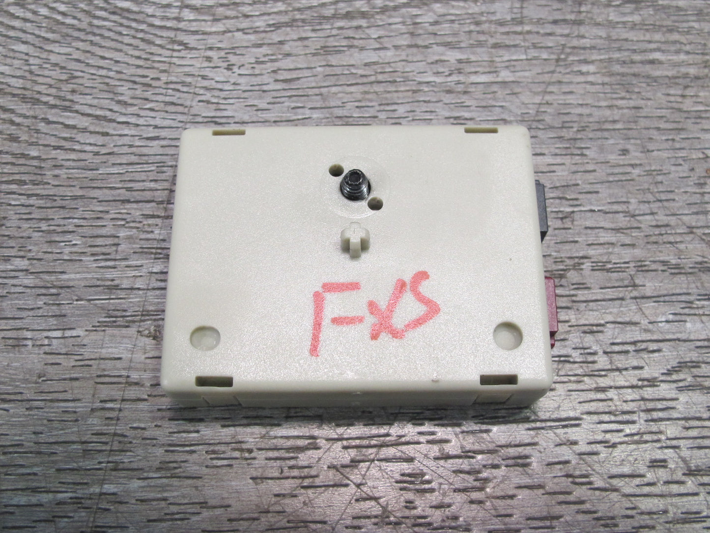 08-14 BMW E71 X6 Radio Antenna Suppression Filter Amplifier Module 9181305 OEM