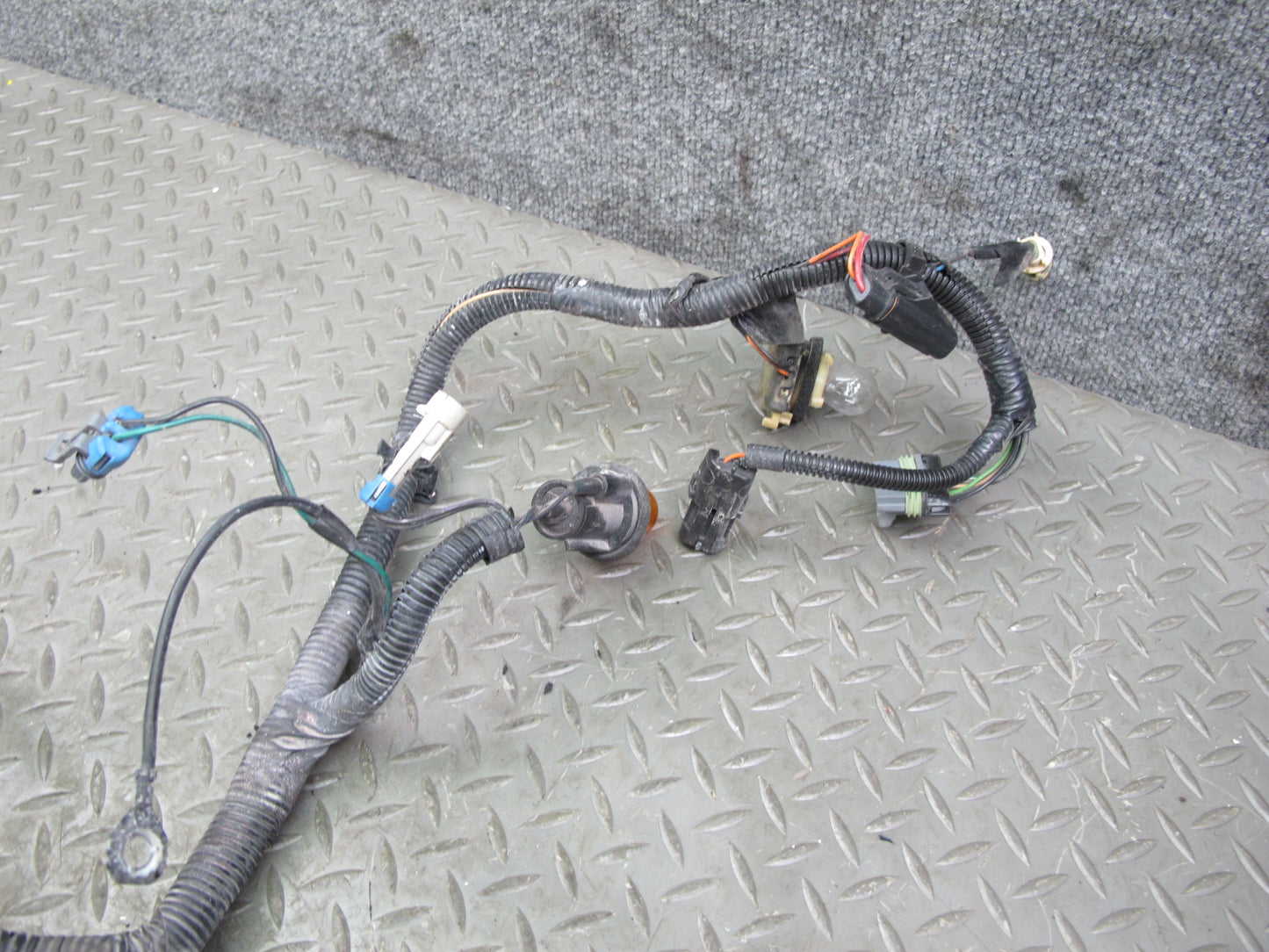 1991 Chevrolet Corvette C4 Front Bumper Headlight Wire Wiring Harness OEM