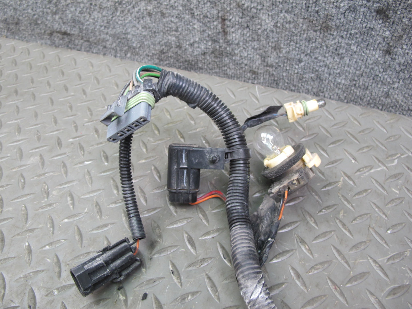 1991 Chevrolet Corvette C4 Front Bumper Headlight Wire Wiring Harness OEM