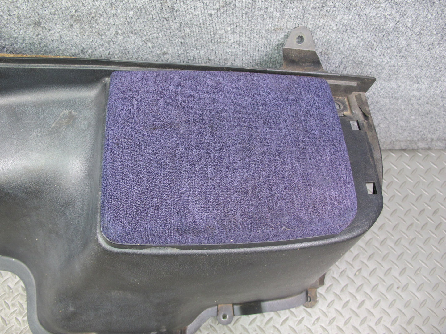 84-86 Nissan Z31 300ZX 2+0 Set of 2 Rear Left & Right Trunk Trim Cover OEM