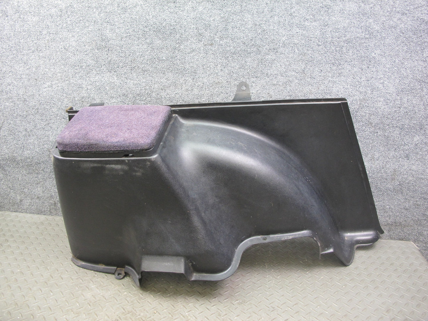 84-86 Nissan Z31 300ZX 2+0 Set of 2 Rear Left & Right Trunk Trim Cover OEM