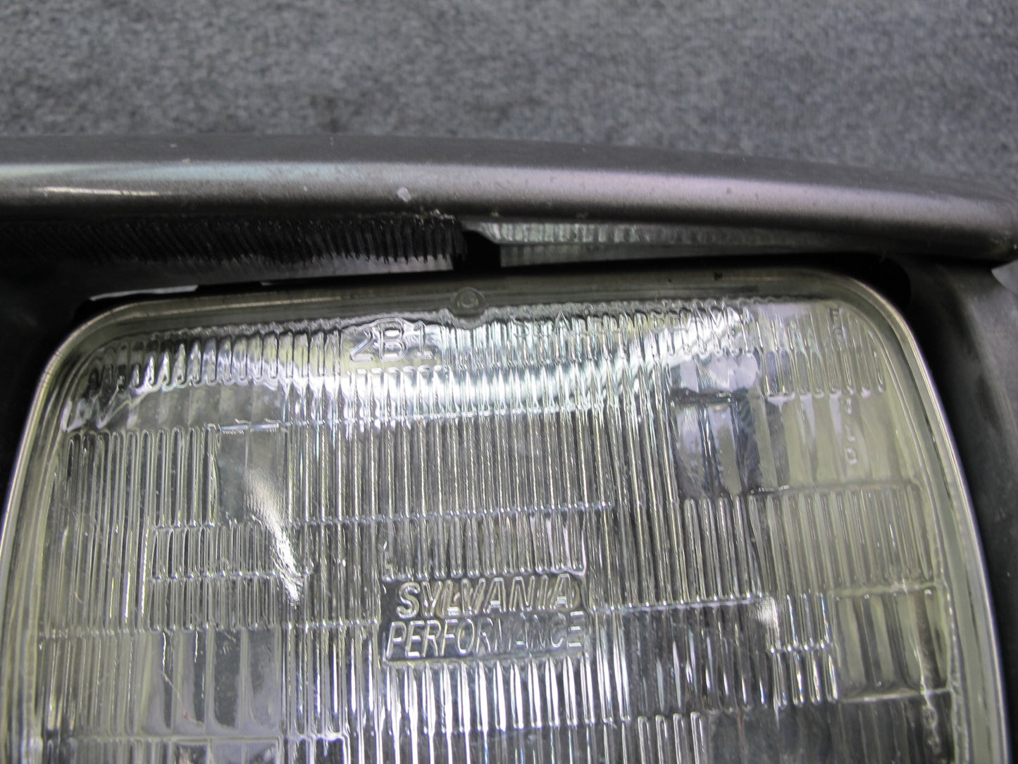 84-86 Nissan Z31 300ZX Front Left POP UP Headlight Lamp w Motor & Bracket OEM