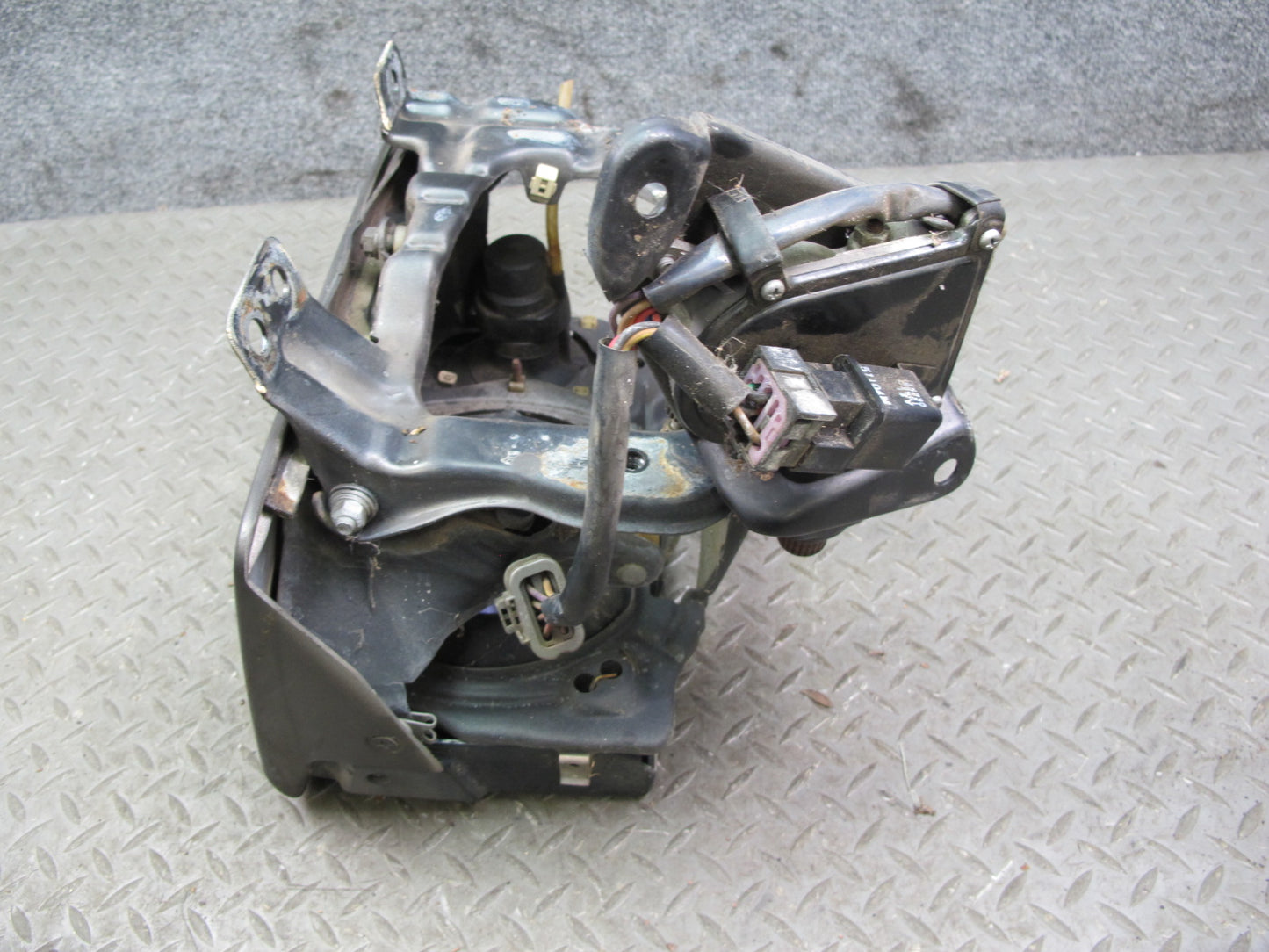 84-86 Nissan Z31 300ZX Front Left POP UP Headlight Lamp w Motor & Bracket OEM