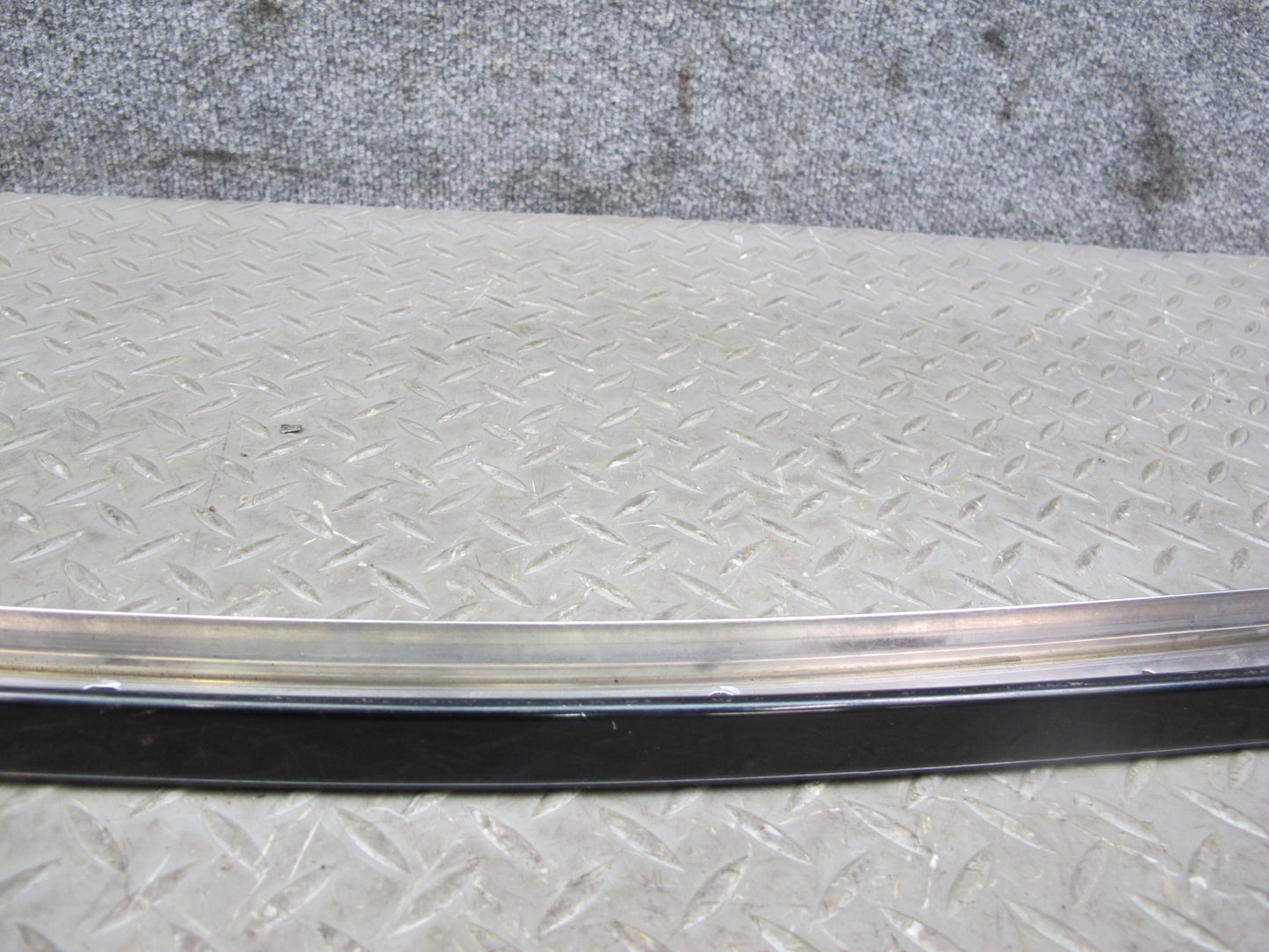 84-89 Nissan Z31 300ZX Windshield A Pillar Exterior Trim Molding Panel Set OEM