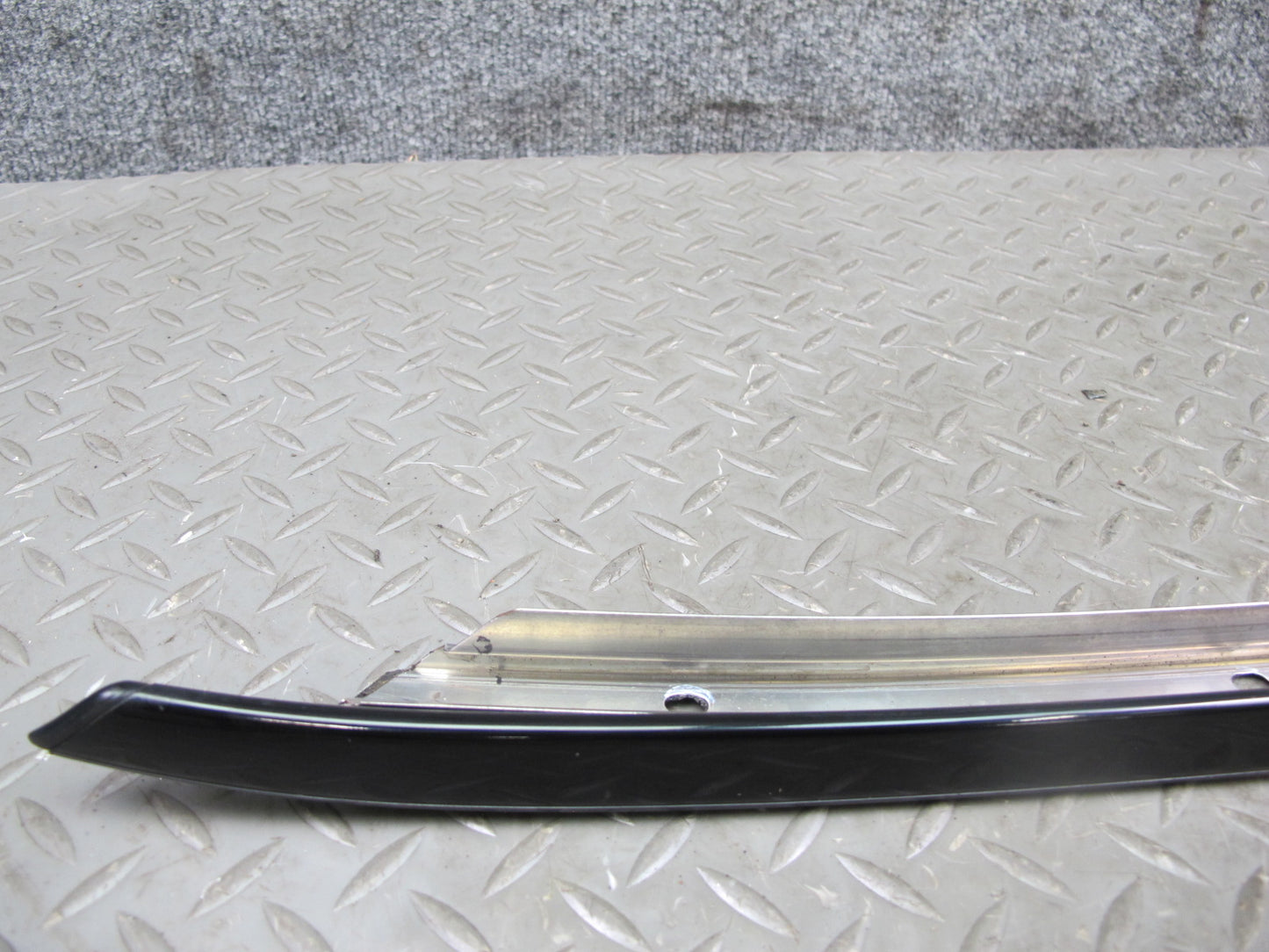 84-89 Nissan Z31 300ZX Windshield A Pillar Exterior Trim Molding Panel Set OEM