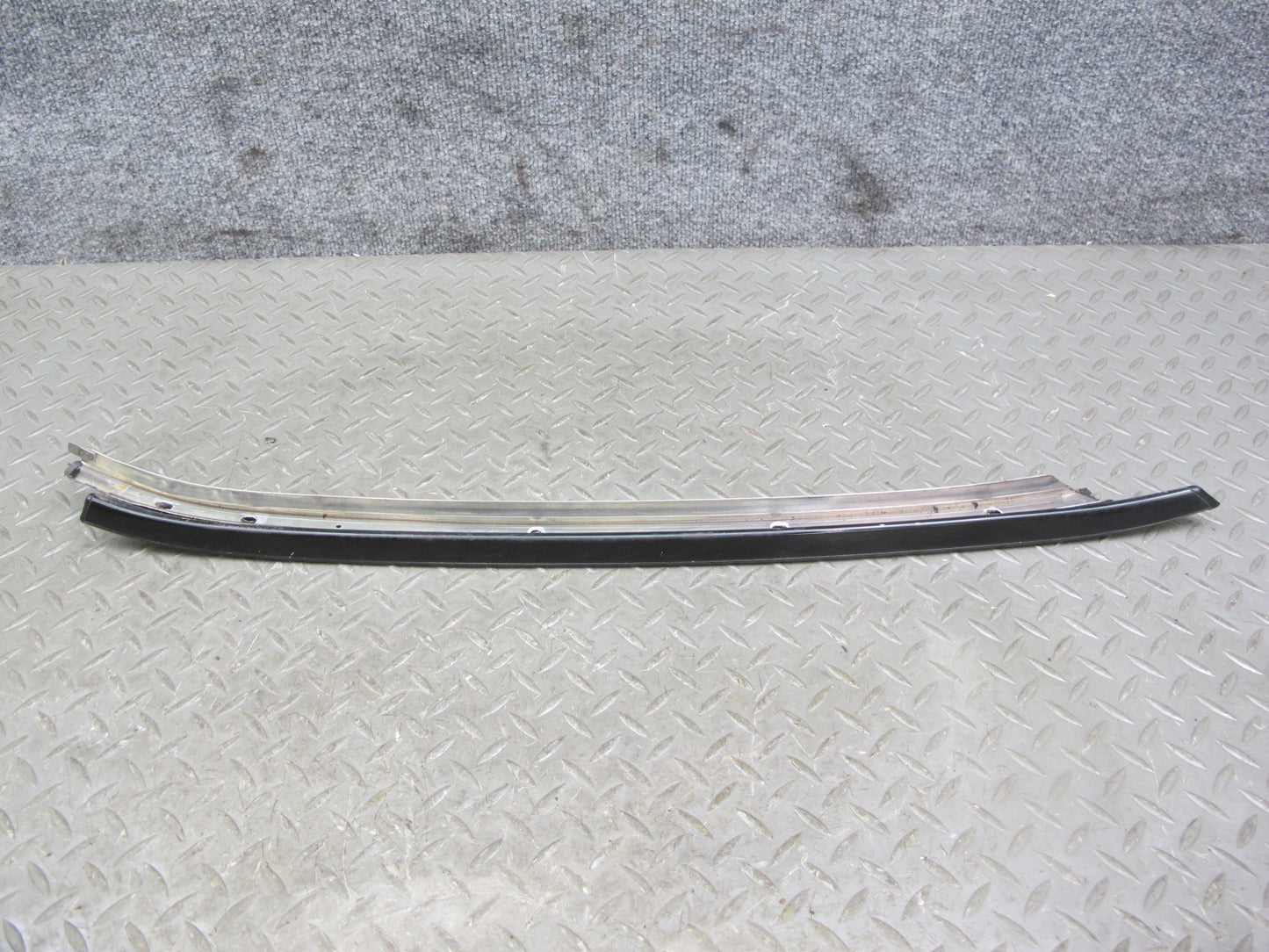 84-89 Nissan Z31 300ZX Windshield A Pillar Exterior Trim Molding Panel Set OEM