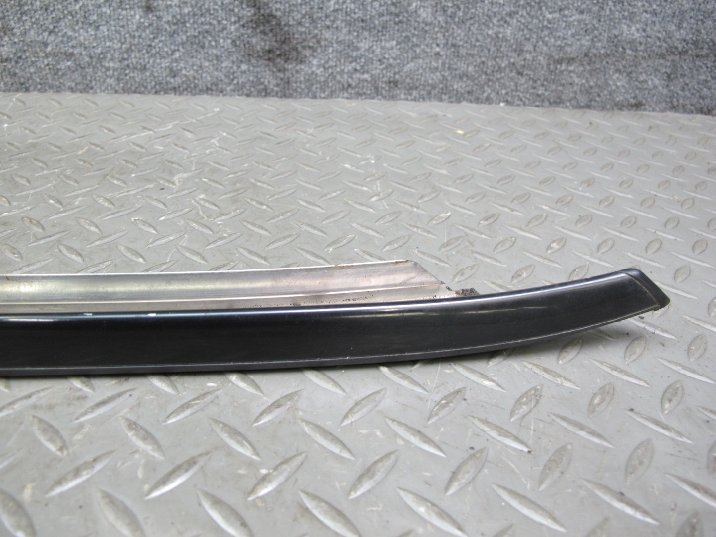84-89 Nissan Z31 300ZX Windshield A Pillar Exterior Trim Molding Panel Set OEM