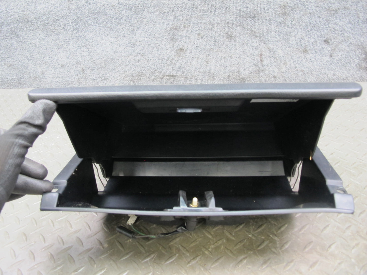 84-89 Nissan Z31 300ZX Dash Glove Box Compartment Storage OEM