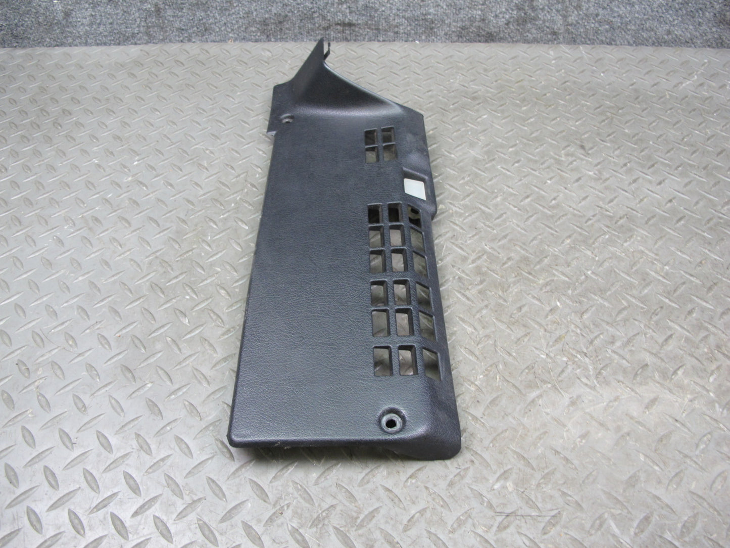 84-89 Nissan Z31 300ZX Front Right Under Dash Kick Trim Panel 68930-16P00 OEM