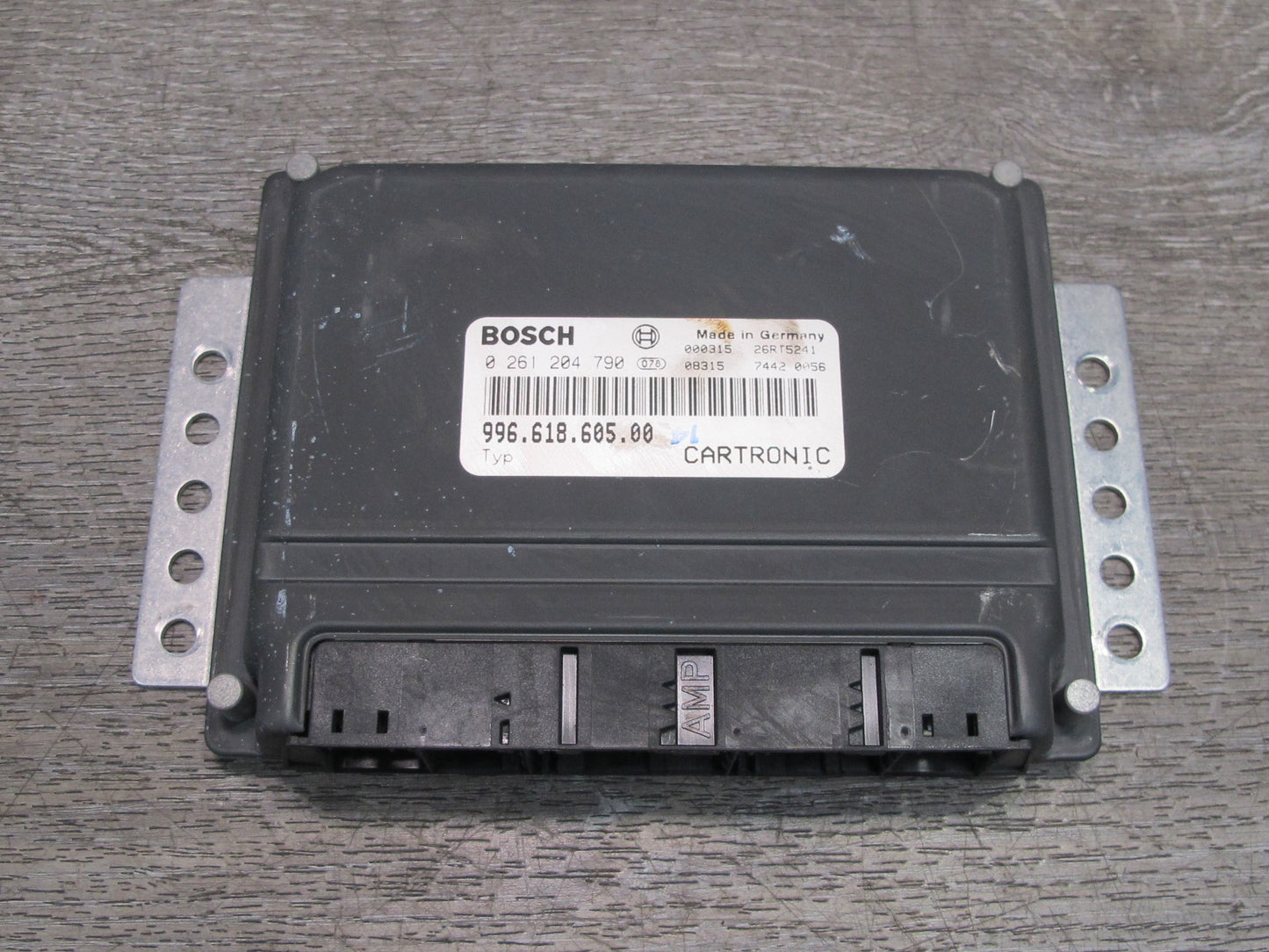 2000-2001 Porsche 911 996 3.4L ECU ECM Engine Computer Control Module Unit