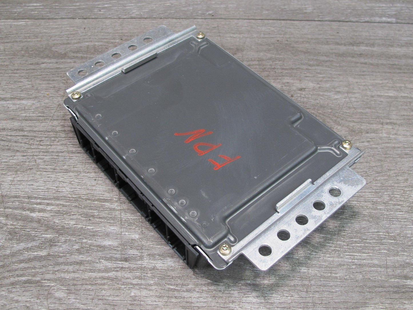 2000-2001 Porsche 911 996 3.4L ECU ECM Engine Computer Control Module Unit