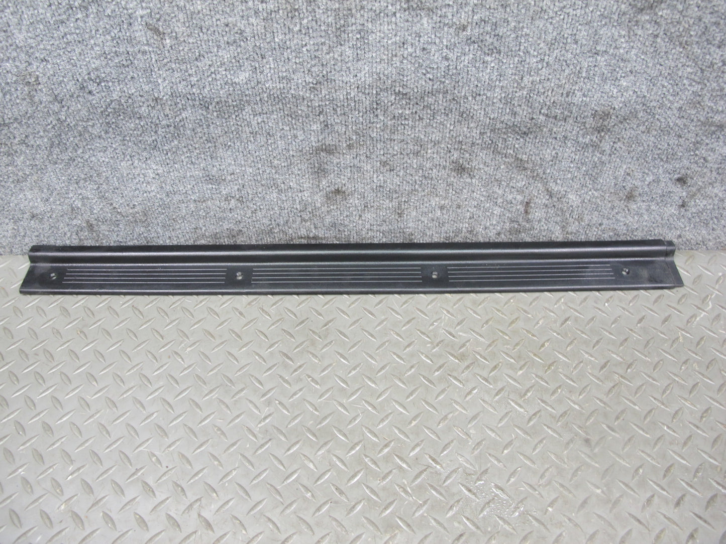 84-89 Nissan Z31 300ZX 2+0 Left Right Door Scuff Sill Plate Trim Panel Set OEM