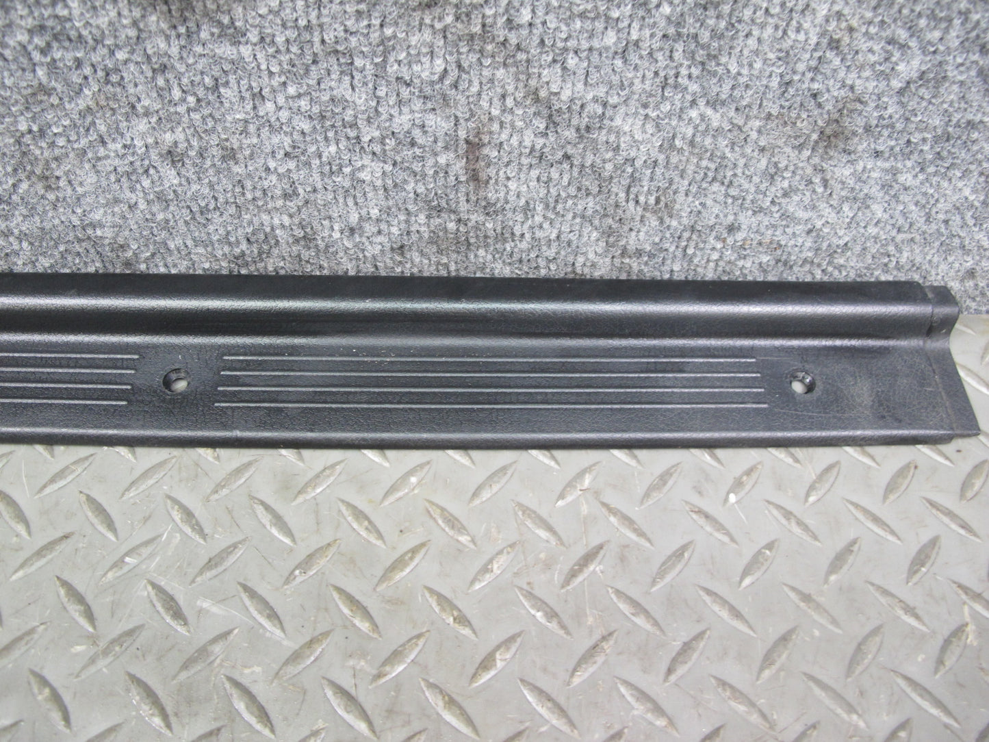 84-89 Nissan Z31 300ZX 2+0 Left Right Door Scuff Sill Plate Trim Panel Set OEM