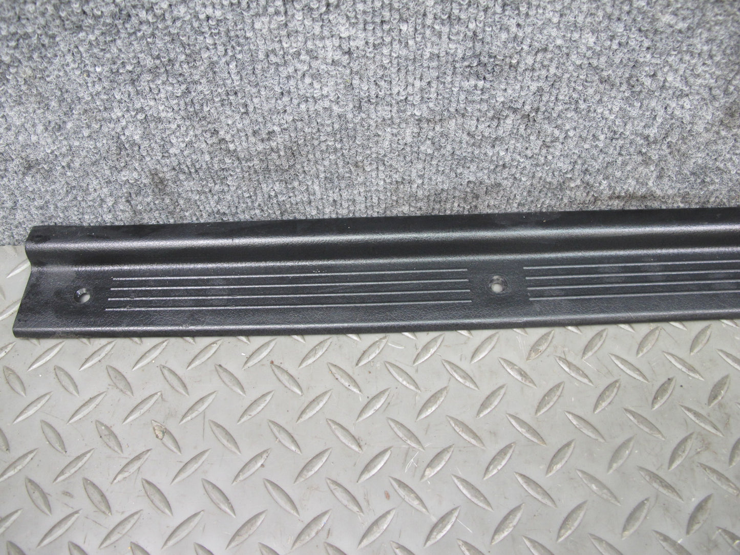 84-89 Nissan Z31 300ZX 2+0 Left Right Door Scuff Sill Plate Trim Panel Set OEM