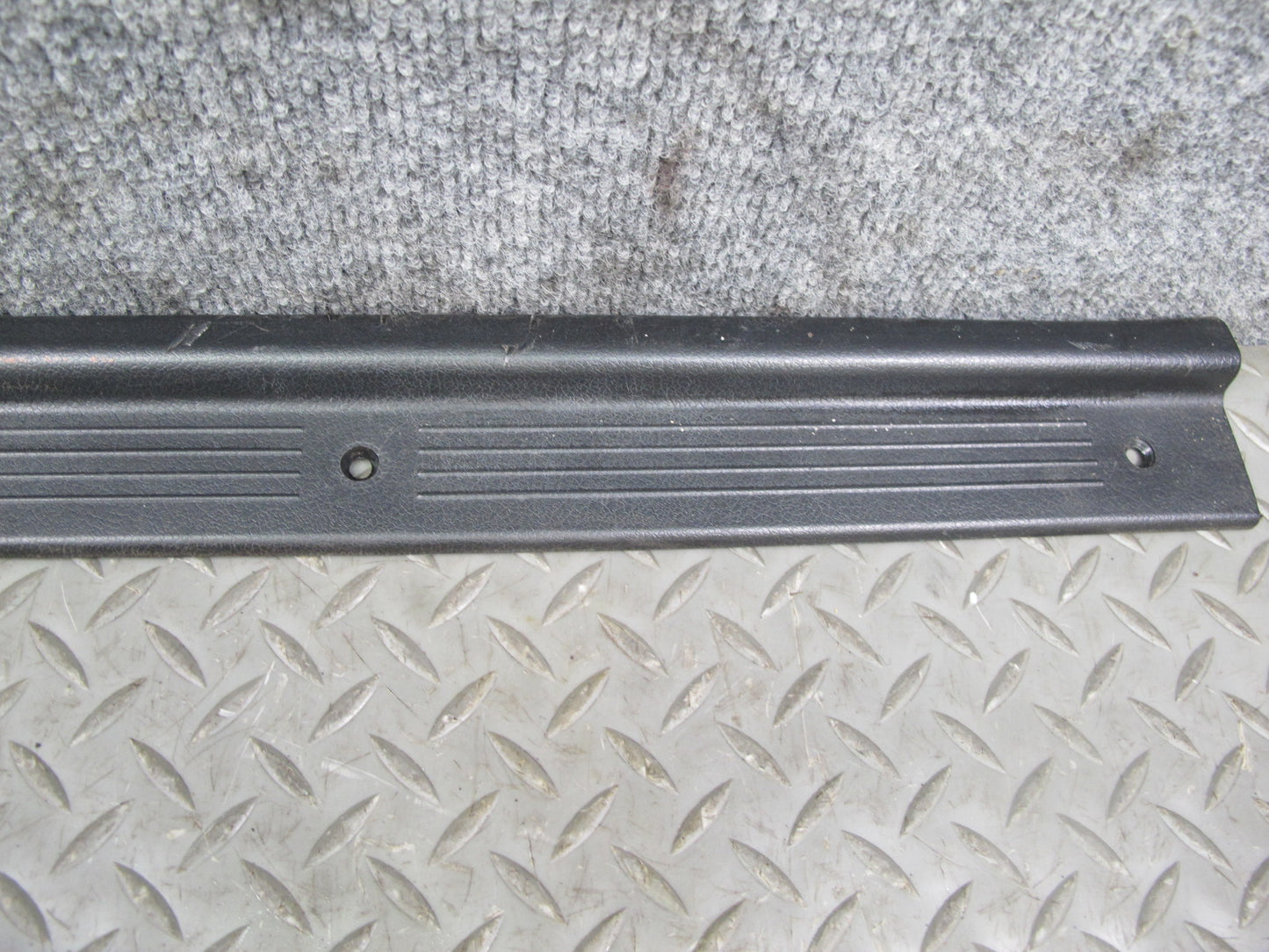 84-89 Nissan Z31 300ZX 2+0 Left Right Door Scuff Sill Plate Trim Panel Set OEM