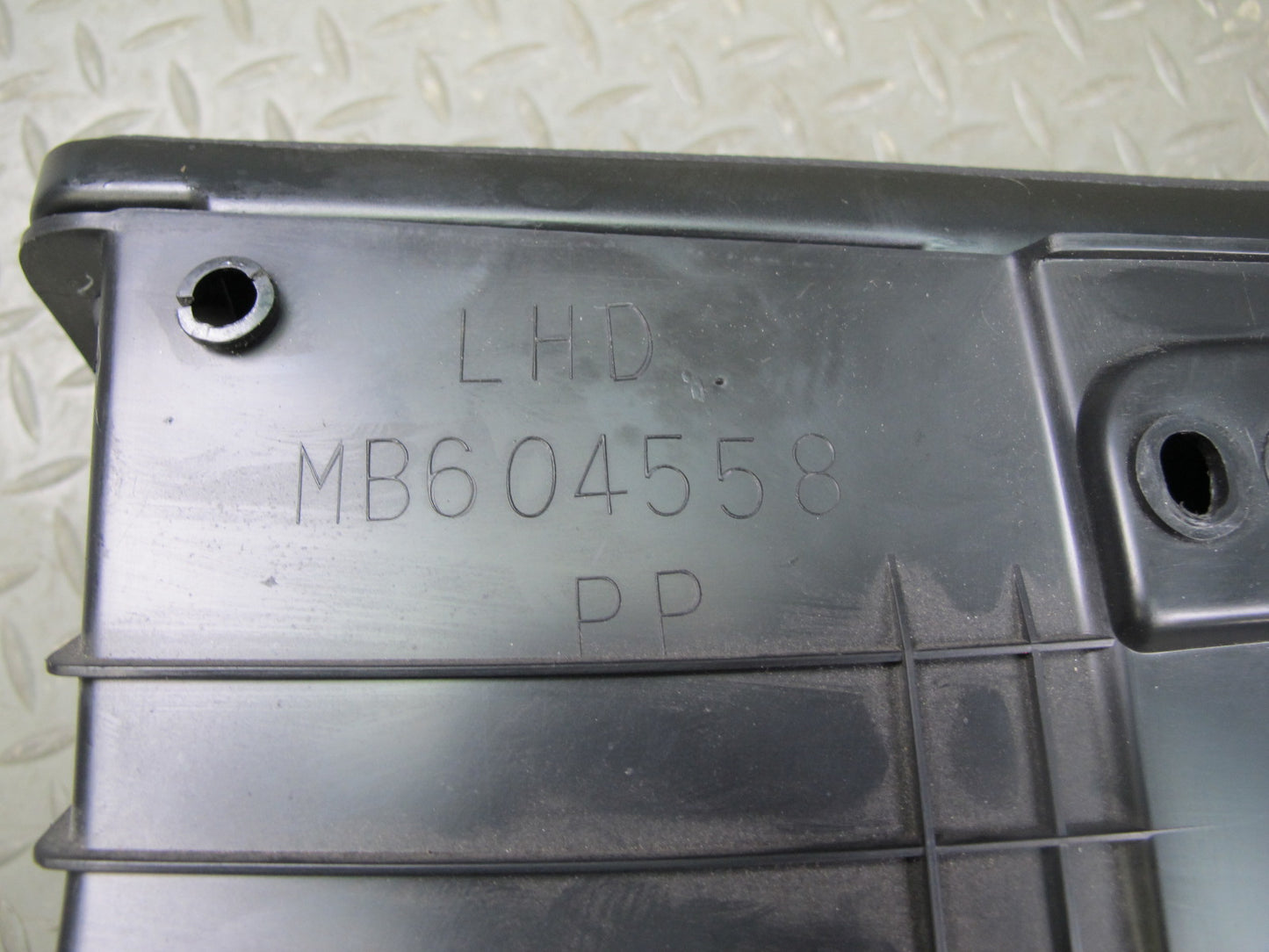 91-99 Mitsubishi 3000GT Dodge Stealth Dash Glove Box Compartment Storage OEM