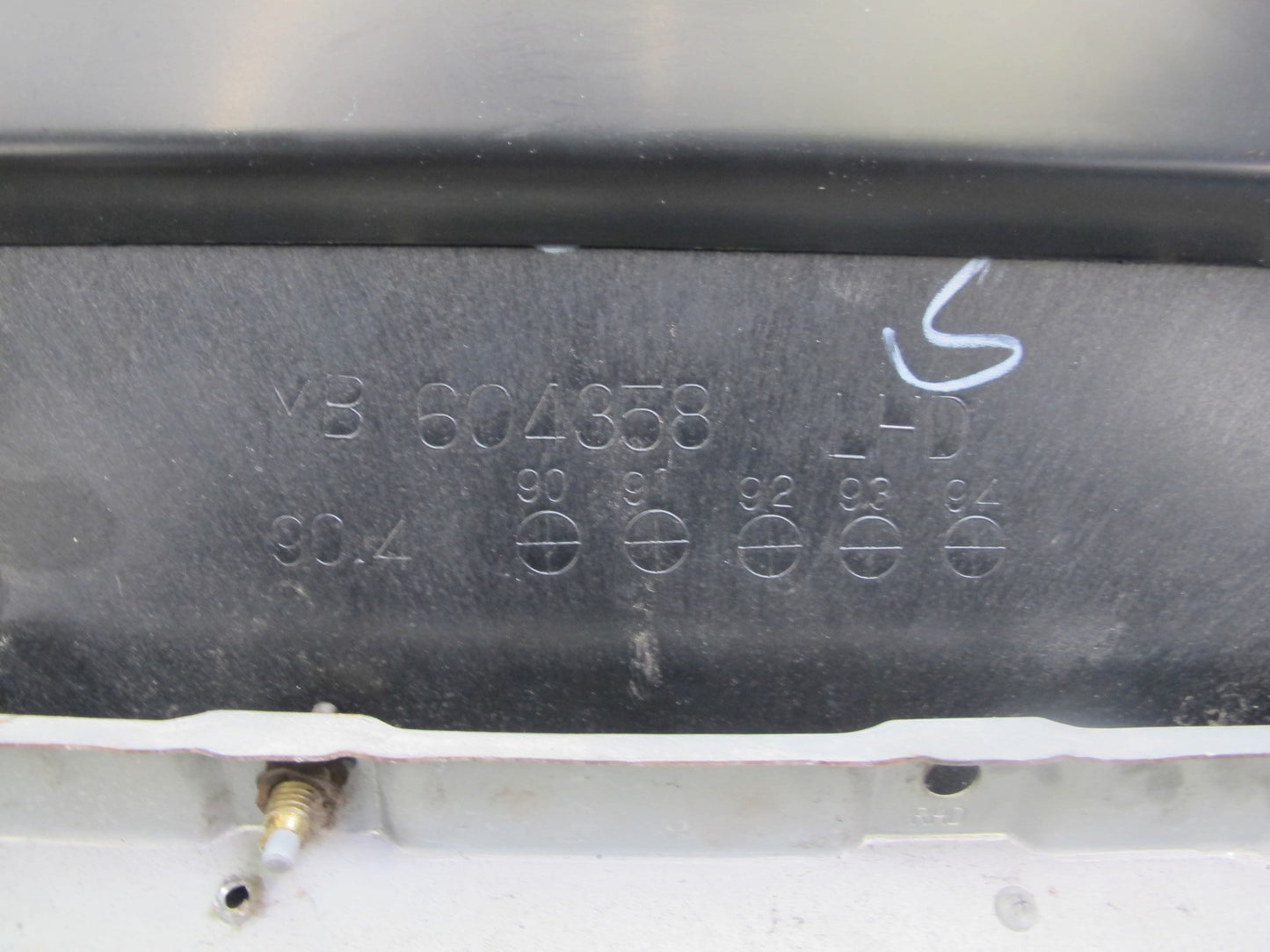 91-99 Mitsubishi 3000GT Dodge Stealth Dash Glove Box Compartment Storage OEM
