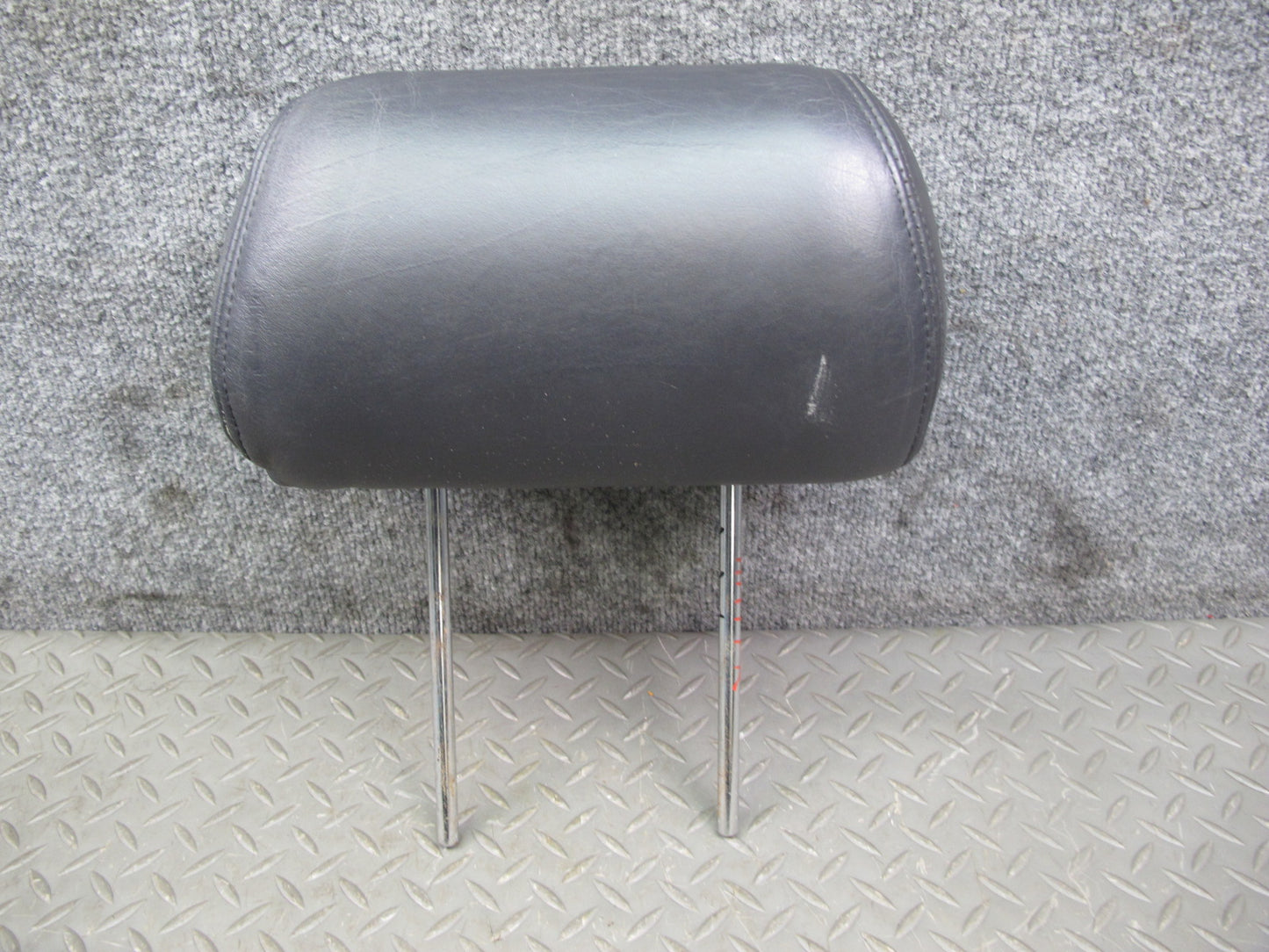 91-93 Mitsubishi 3000GT Set of 2 Front Left & Right Leather Headrest OEM