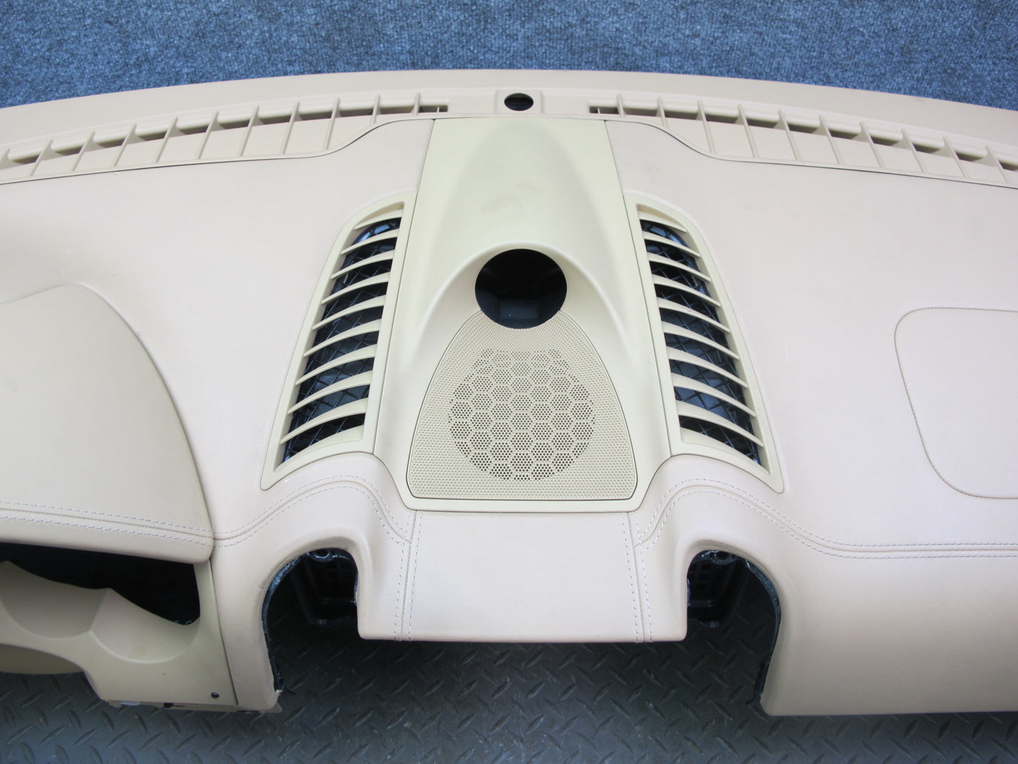 2011-2016 Porsche Cayenne 958 Front Dashboard Dash Instrument Panel Cover