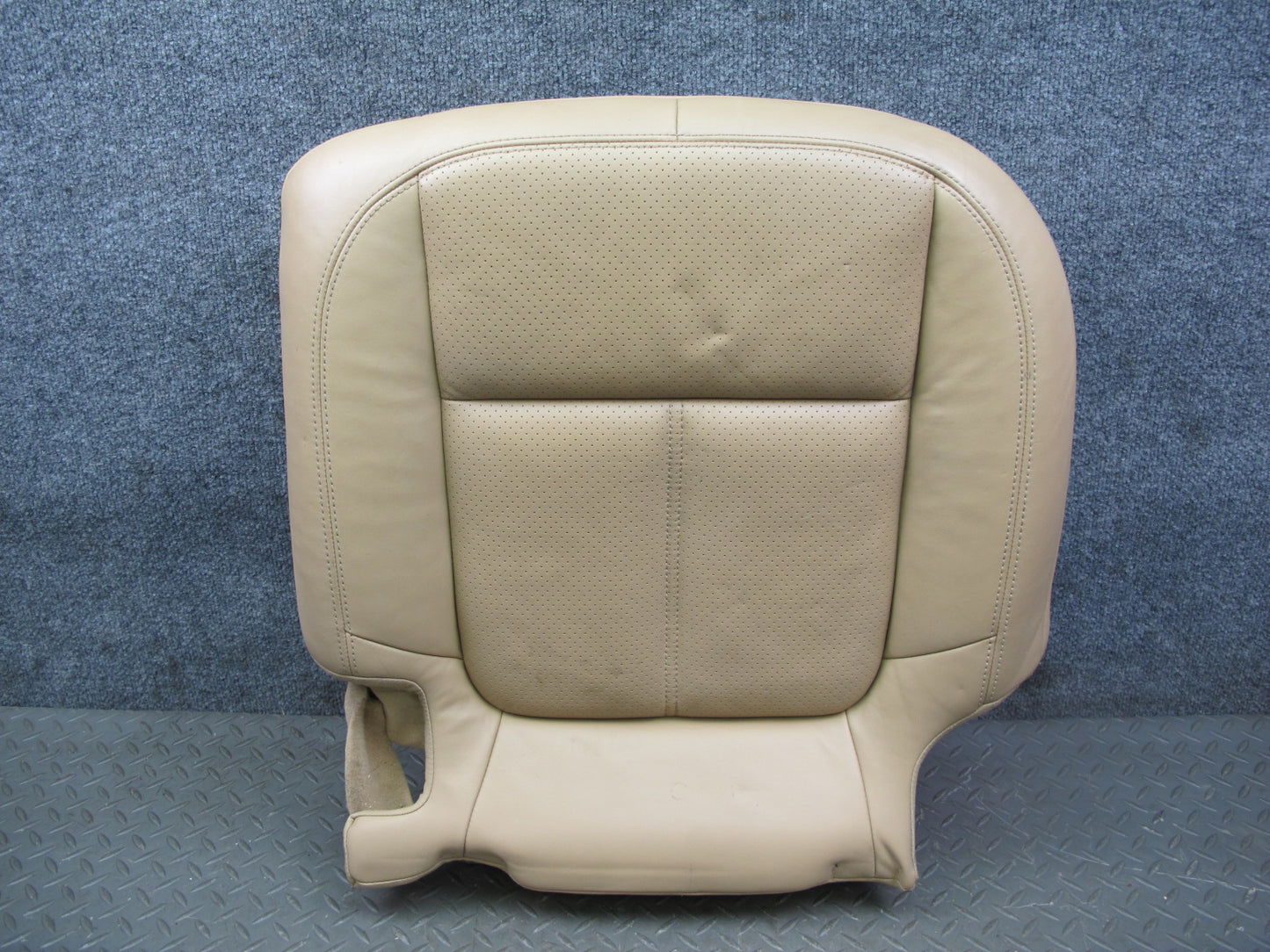 2011-2018 Porsche Cayenne 958 Rear Seat Right Side Lower Leather Cushion Beige