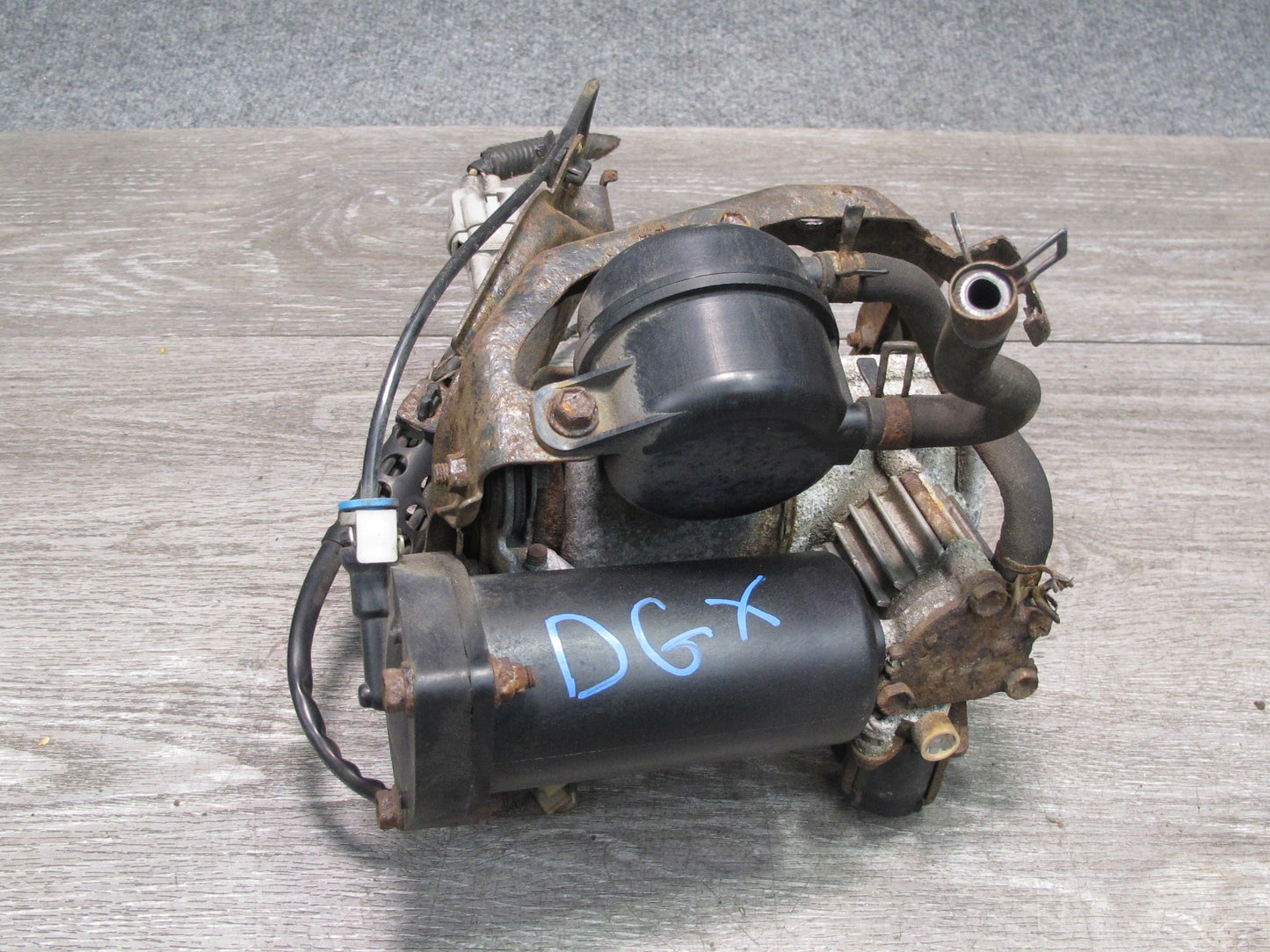 2003-2009 Lexus UZJ120L GX470 Air Ride Suspension Compressor Pump