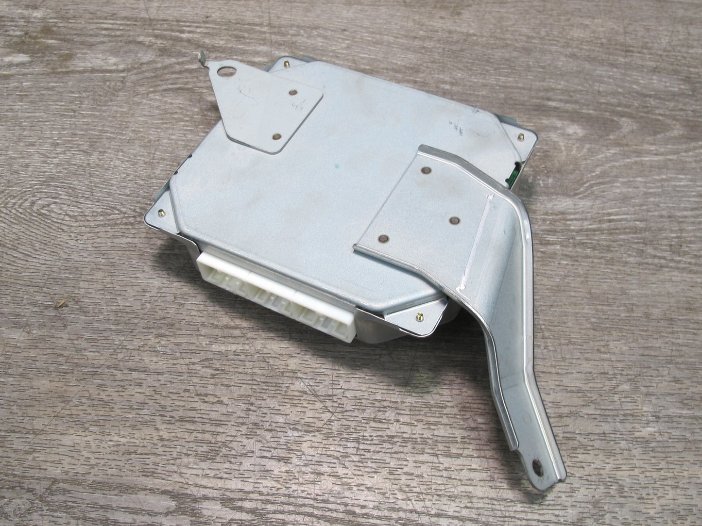 2003-2009 Lexus UZJ120L GX470 Parking Assist Control Module 86792-60060