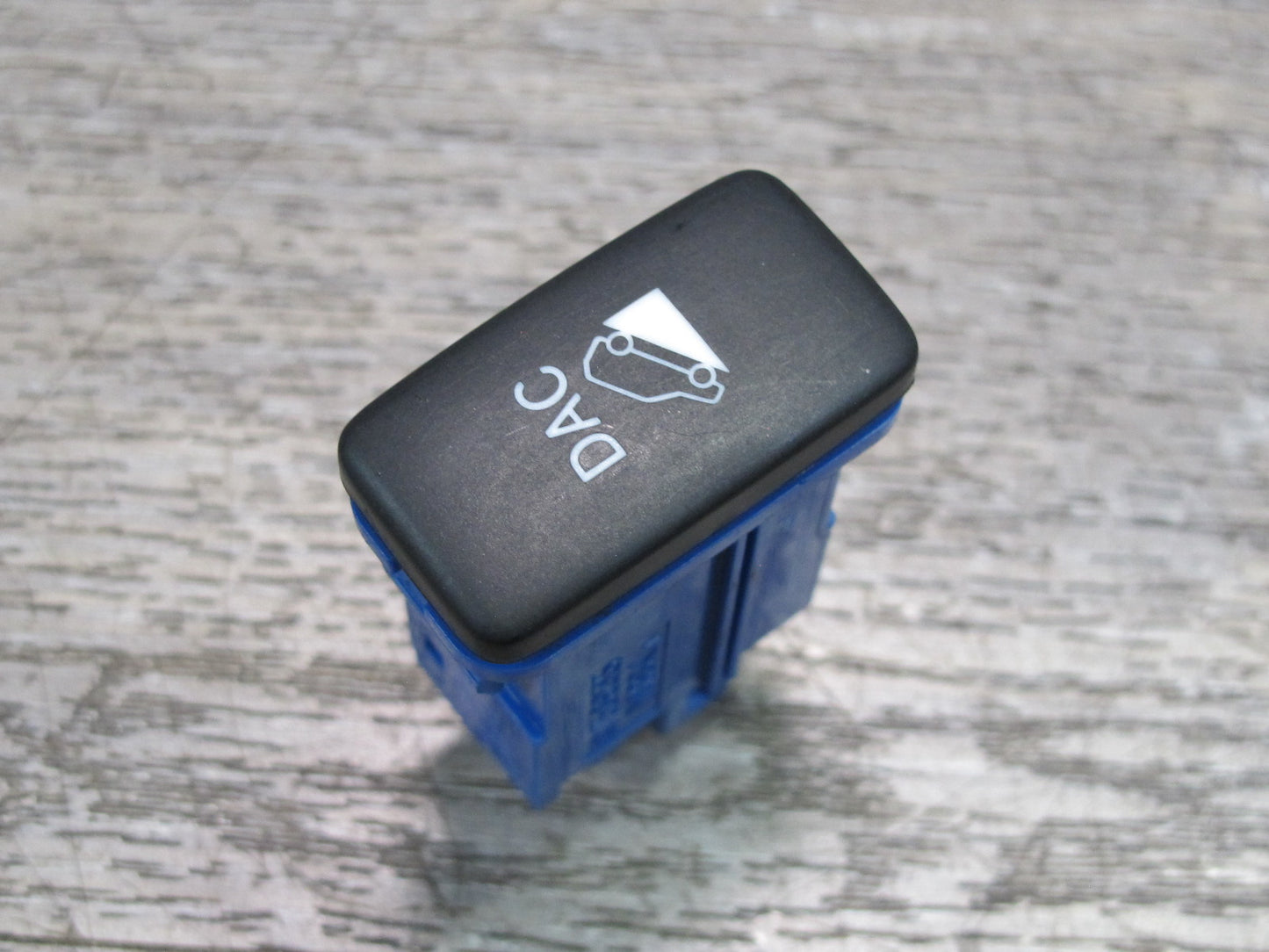 2003-2009 Lexus UZJ120L GX470 DAC Downhill Assist Button Switch Control