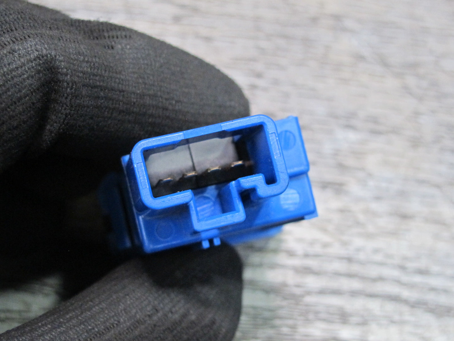 2003-2009 Lexus UZJ120L GX470 DAC Downhill Assist Button Switch Control