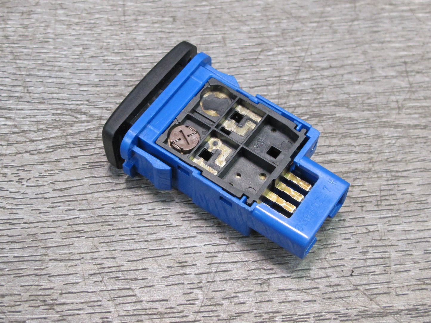 2003-2009 Lexus UZJ120L GX470 DAC Downhill Assist Button Switch Control