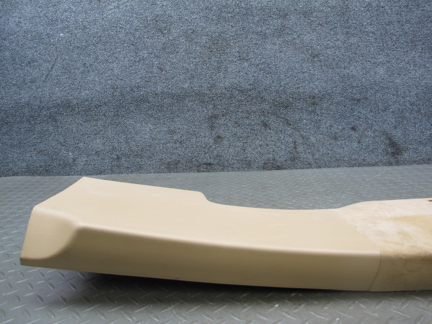 2011-2018 Porsche Cayenne 958 Left & Right Center Upper B Pillar Trim Panel Set